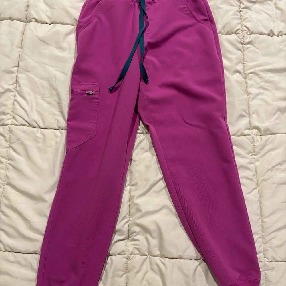 Figs small petite pants